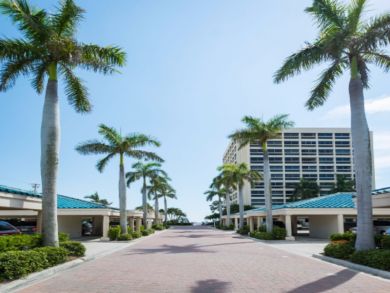 Bayfront Siesta Key Vacation Condo